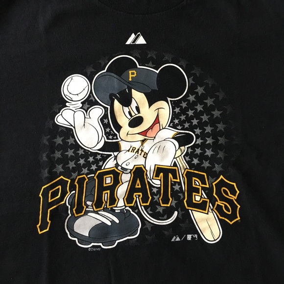 Vintage Mickey T-Shirt 🏴‍☠️ - Picture 2 of 6